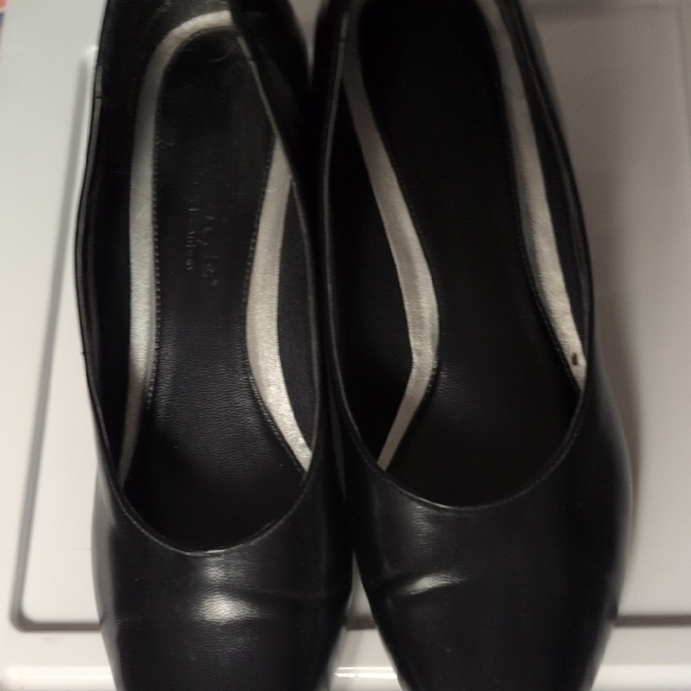 Hush Puppies Black Women's Flats